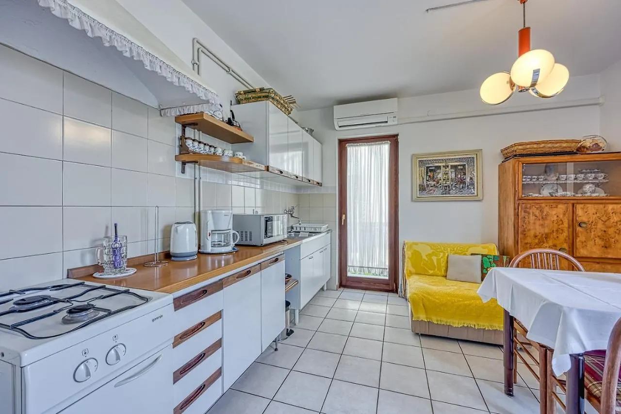 Apartment Valnea Porec 3*,